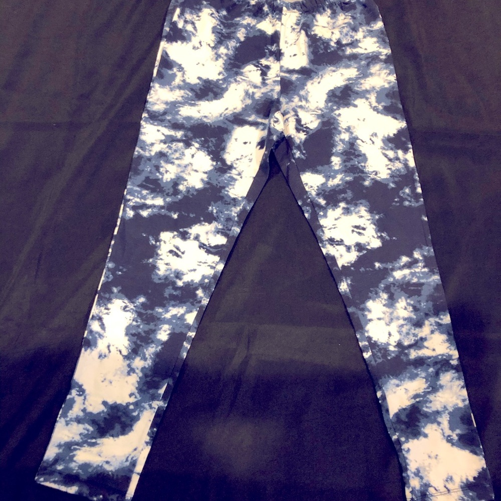 Women’s leggings blue white and black
